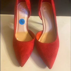 D’s Red Suede Pump Heels